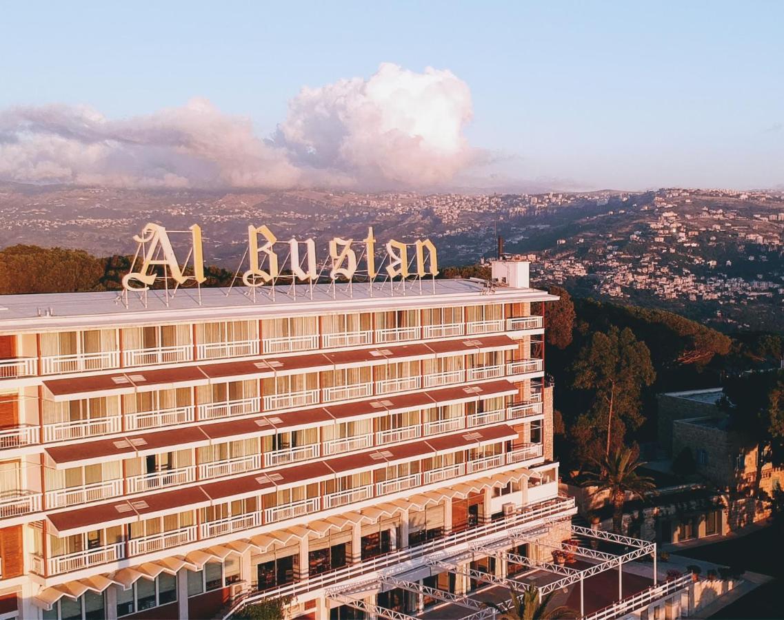 Hotel Al Bustan Beit Mery Exterior foto