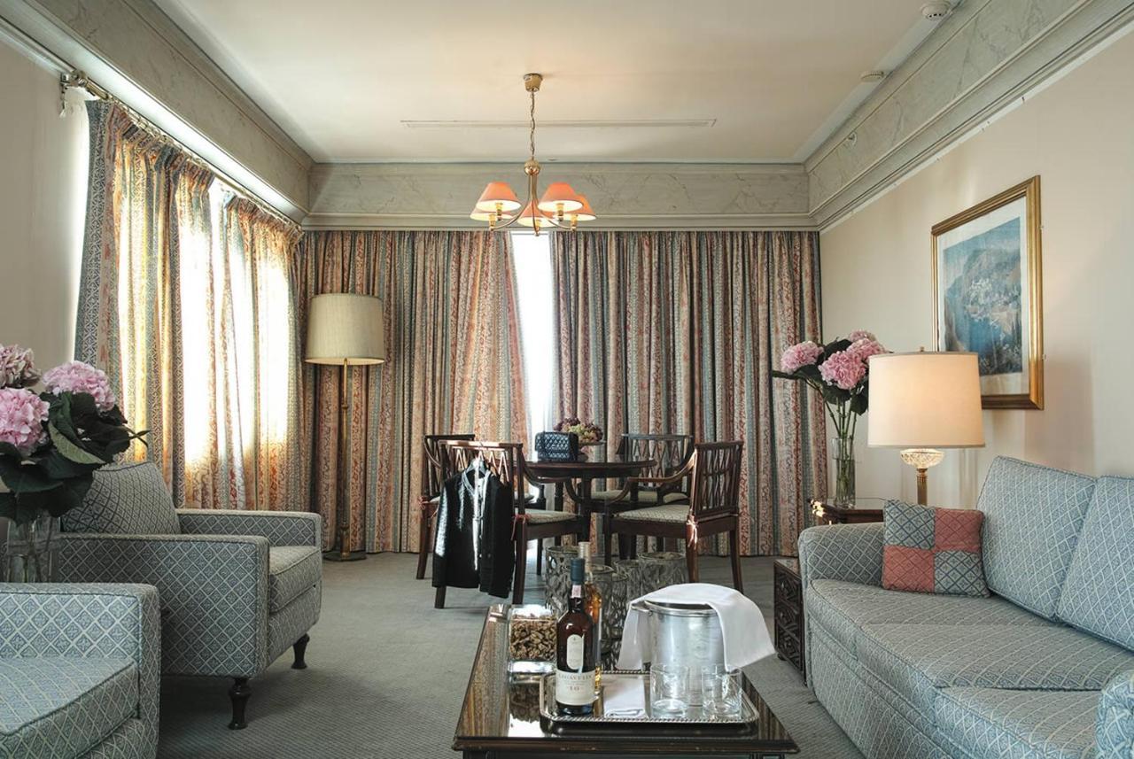 Hotel Al Bustan Beit Mery Exterior foto